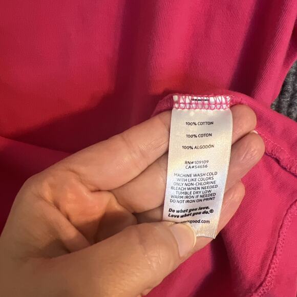 Life Is Good Womens Crusher Tee Size Large Pink Campground Scene Short Sleeve - Picture 6 of 8